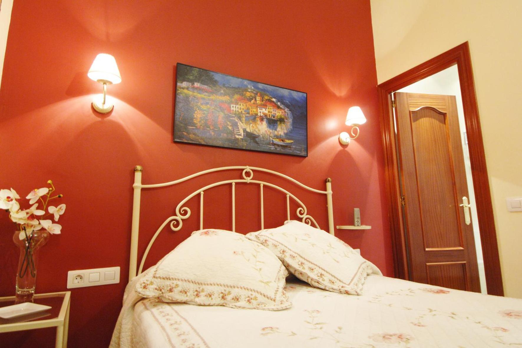 Hostal Orleans Барселона Экстерьер фото